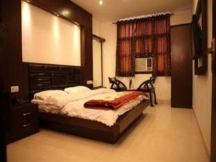 Arjun Hotel 3*